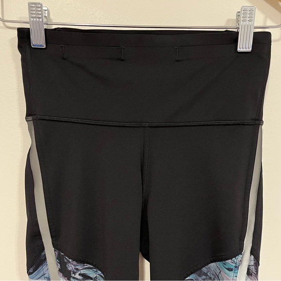 Lululemon Run to Reset Tight 25" Black/Frozen Island Multi 4 - Picture 11 of 16